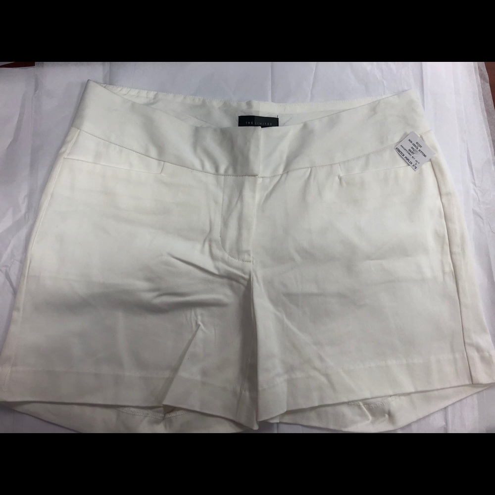 The Limited women’s shorts 97% cotton 3% spandex